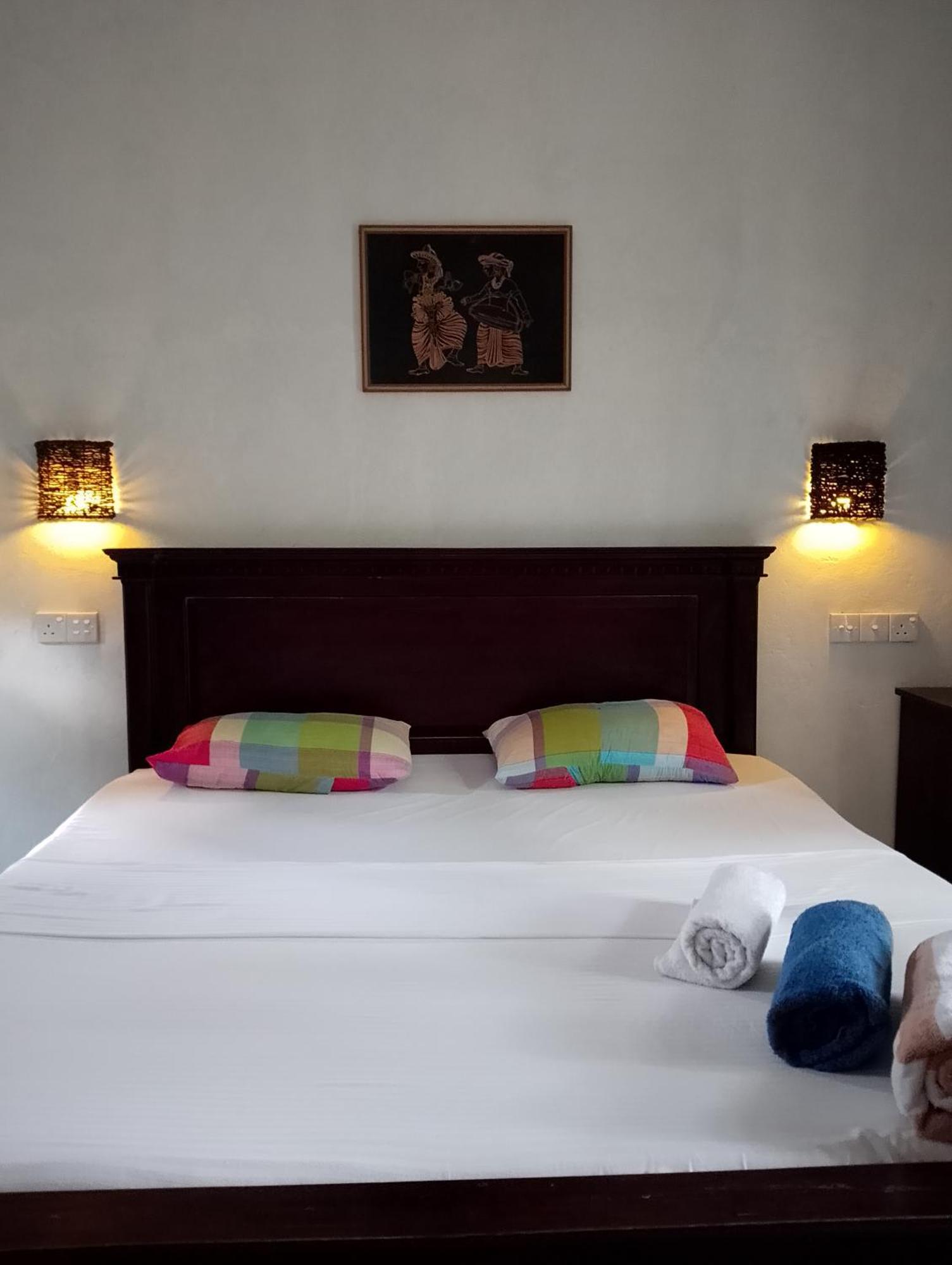 Little Sunshine Guest House & Restaurant 탕갈레 객실 사진